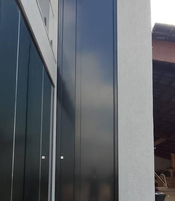 Porta em ACM